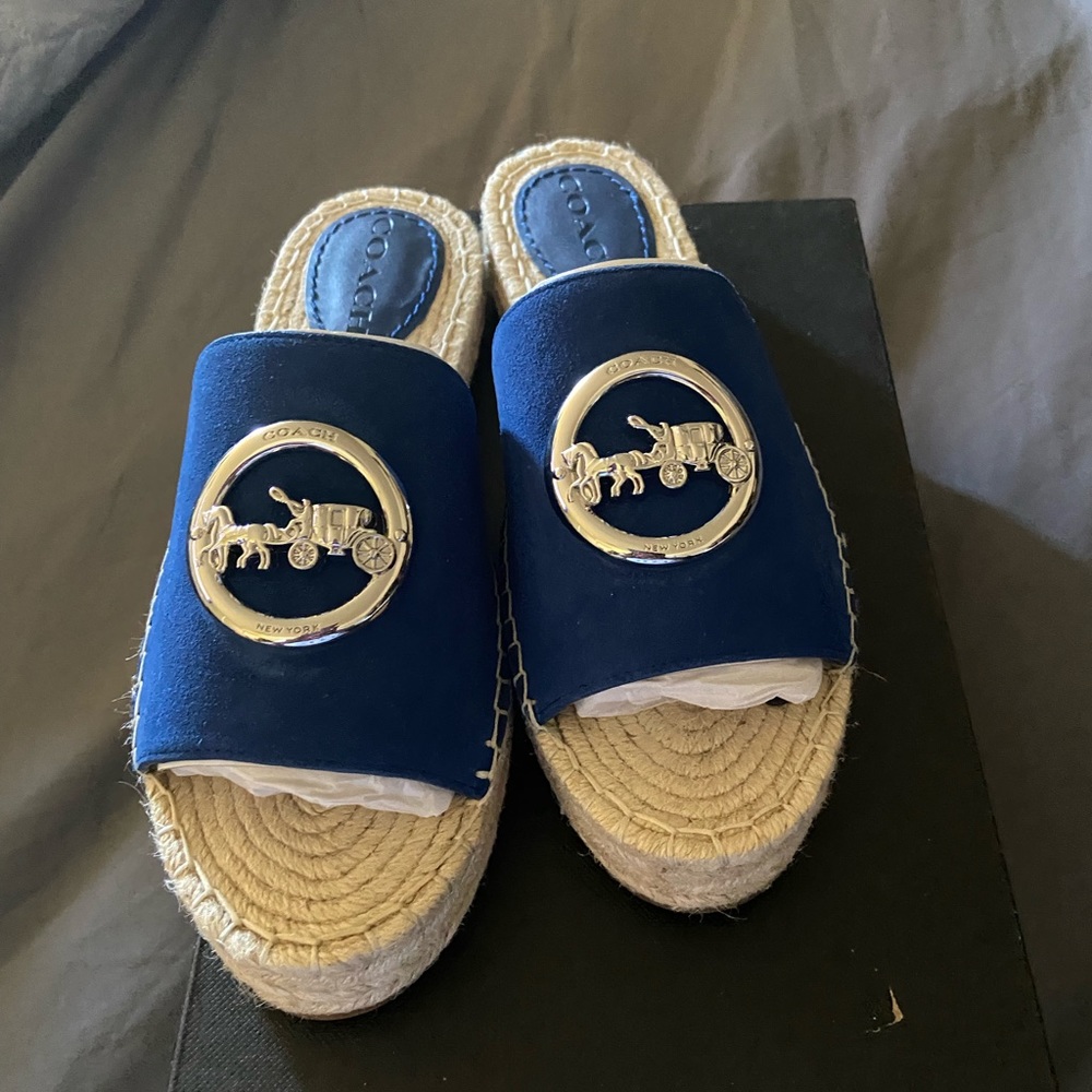 Coach slides